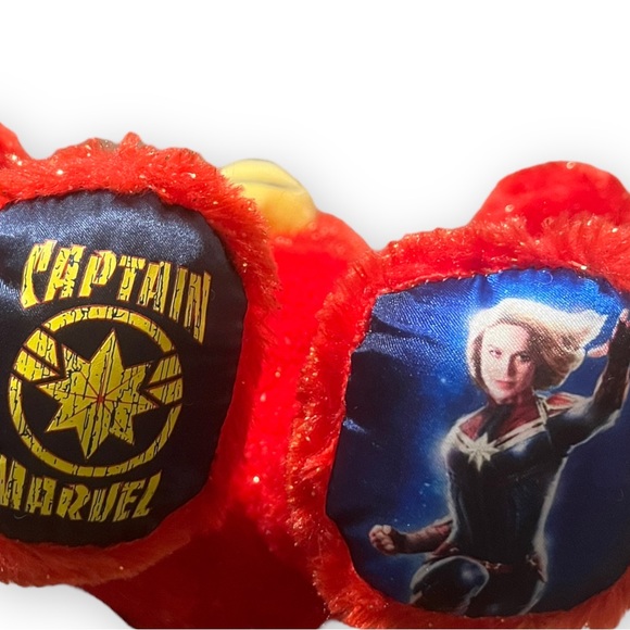 Build-A-Bear Workshop Captain Marvel Disney Red Retired Bear - Picture 3 of 5